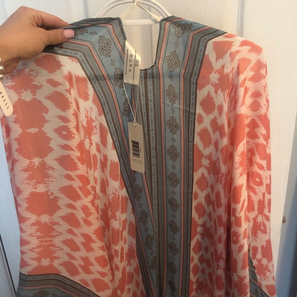 Pink kimono NWT - Picture 2 of 4